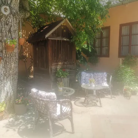 Cyclocamp & Hostel *